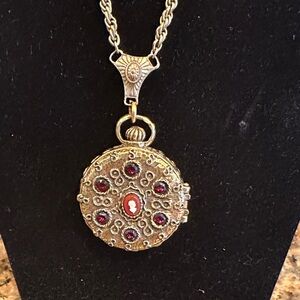 Vintage Mary Chess Perfume Locket – Victorian Revival